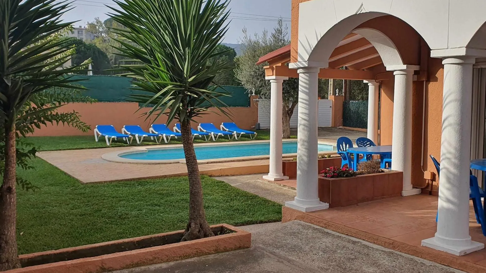 Costa Brava Suites Villa Cesar Calonge